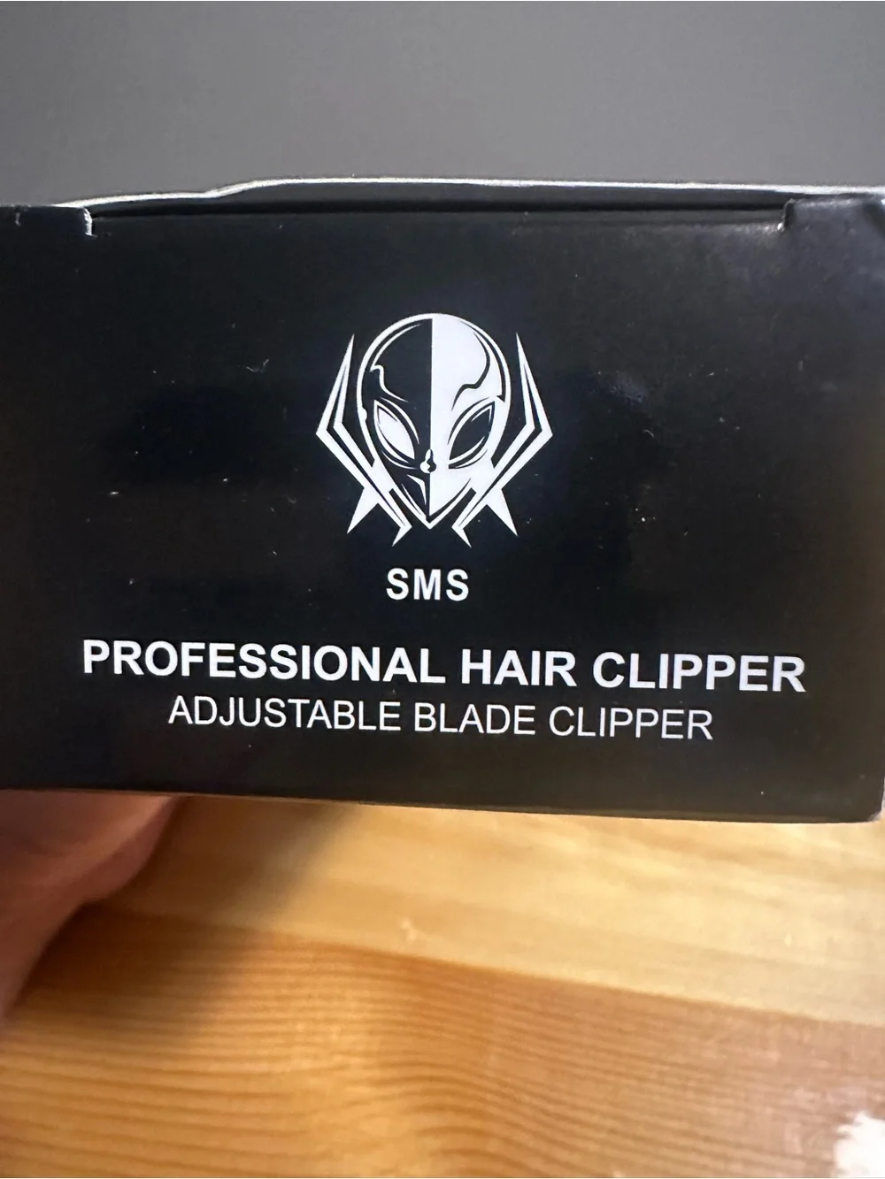 Professional Gold Hair Clipper - Adjustable Blade